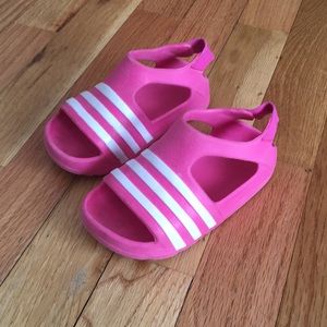 Kids Adidias Slide-Ons with heel strap